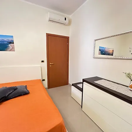 Sole E Mare Lägenhet *